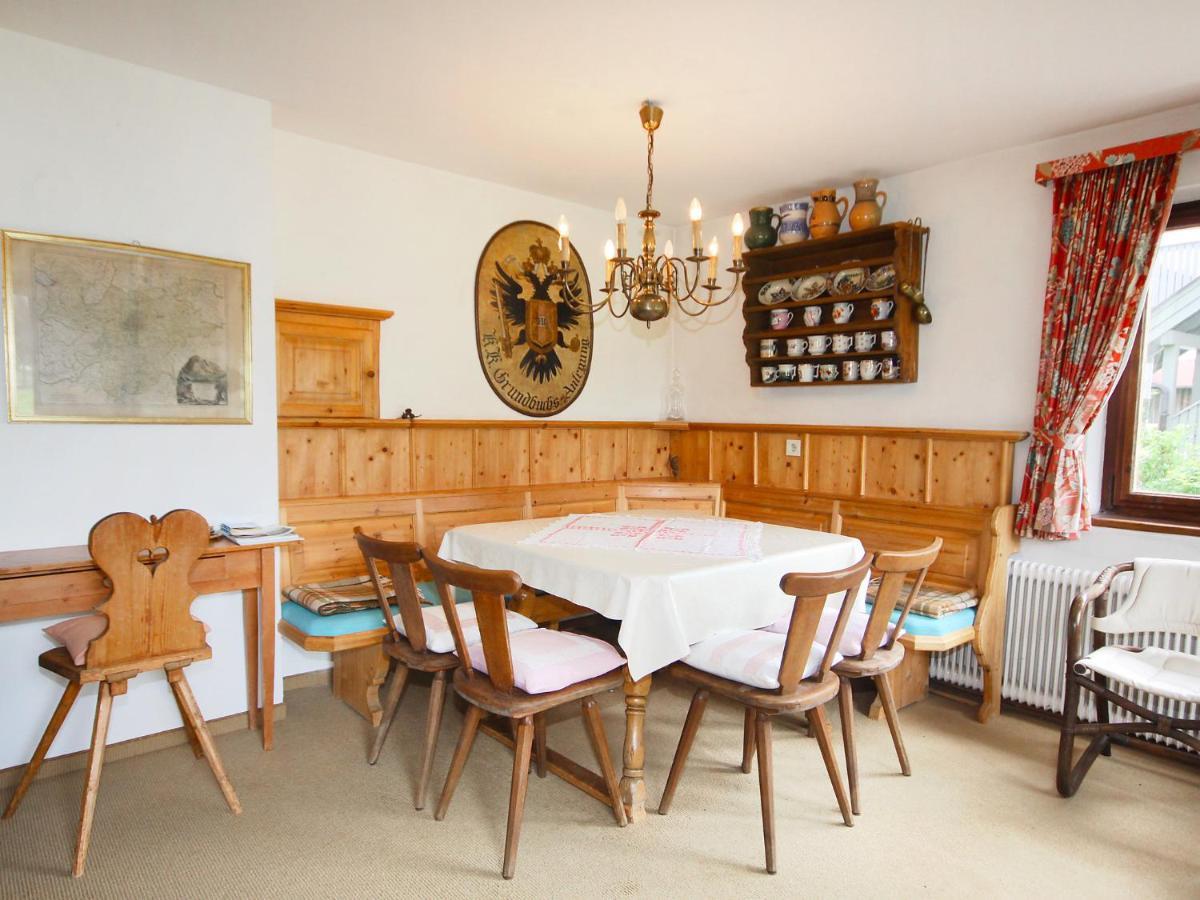 Patricia Chalet *